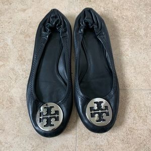 TORY BURCH Reva black leather flats size 7.5